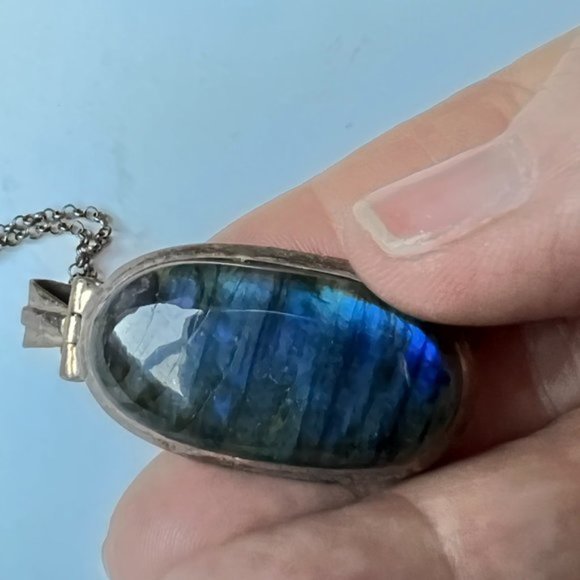 Silver & Moonstone Necklace - Picture 2 of 4